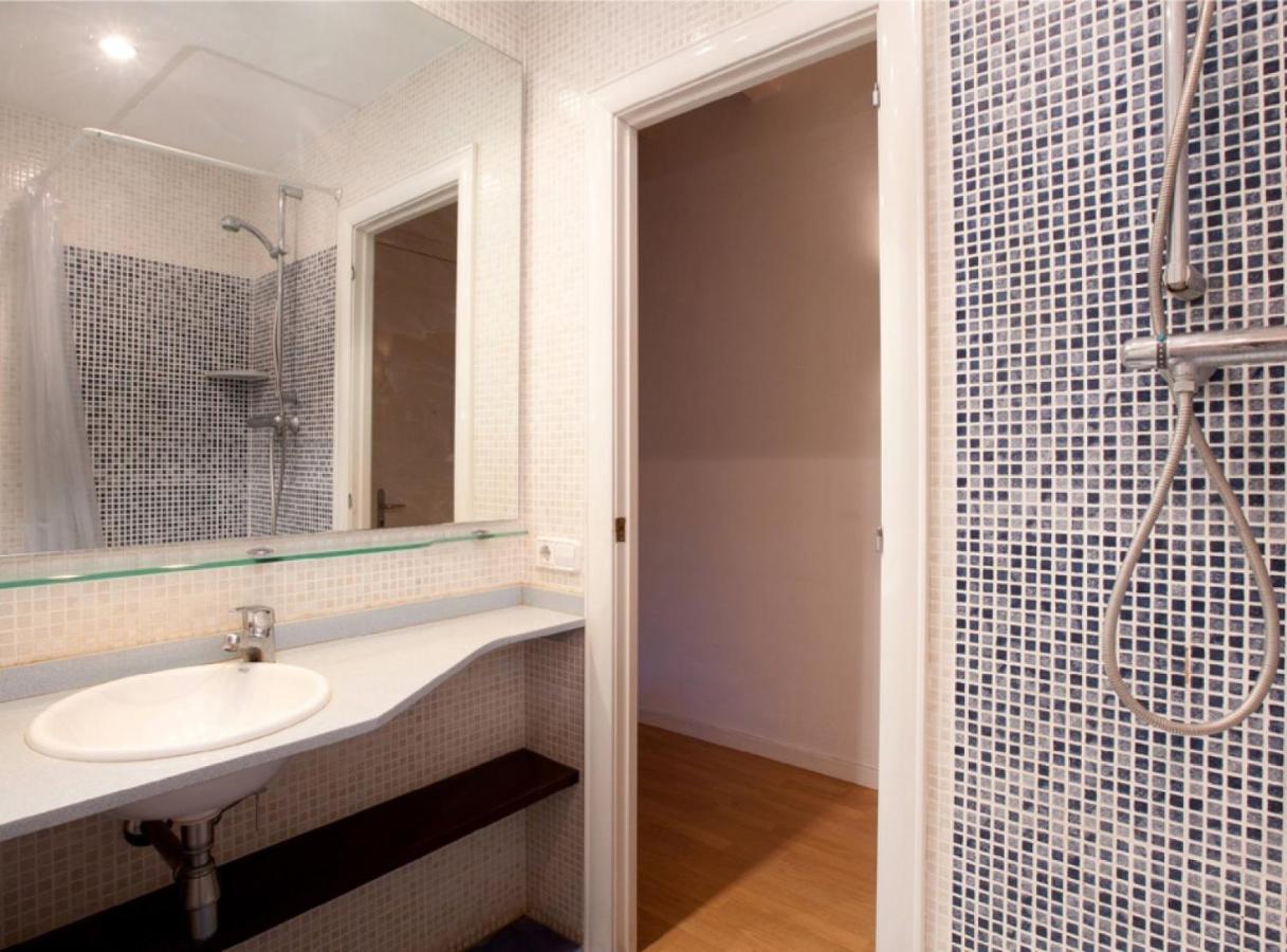 Authentic Flat2 In Poble Sec - Paralelo 巴塞罗那 外观 照片